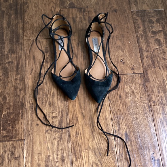 Steve Madden Pointed Toe Lace Up Flats - Picture 7 of 7